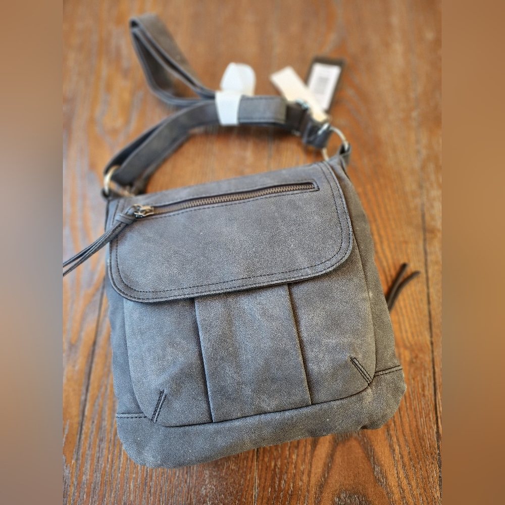 🔥 NWT 2 Belk Crossbody bags, lot of 2!